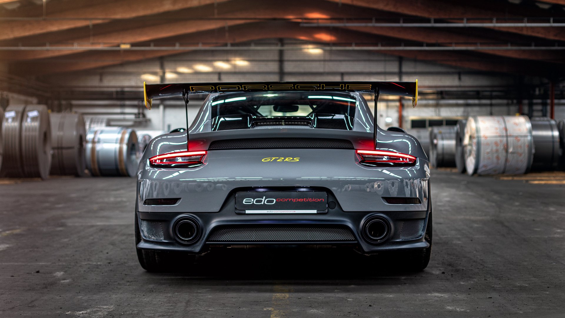 熊猫体育网页版-退役明星举办战术讲座，青年教练受益良多，退役体育明星